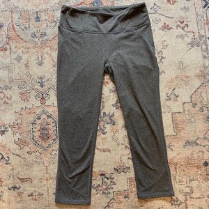 Fabletics Gray Cropped Leggings XS